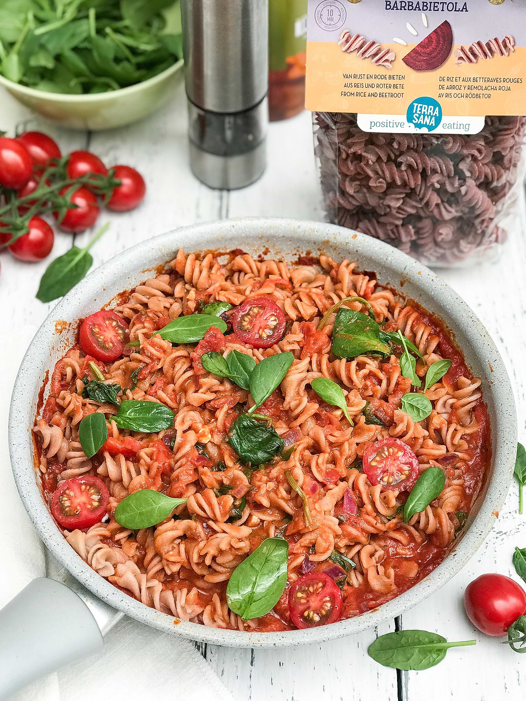 Fusilli à la sauce tomate